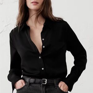 NWOT Banana Republic Silky Black Top